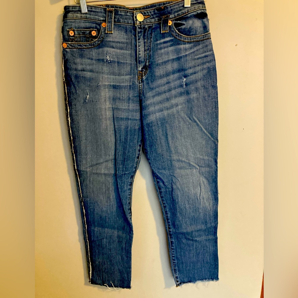 Euc true religion jennie curvy high rise skinny distressed 27